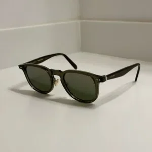 Celine | Accessories | Celine Olive Green Sunglasses  display picture 3
